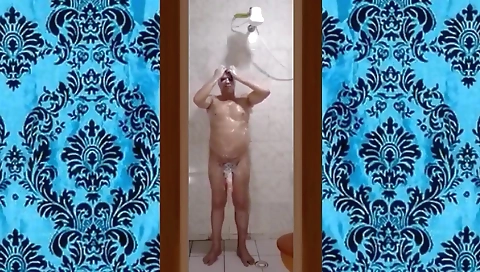 Cute amateur teen giving anal and facial on camera