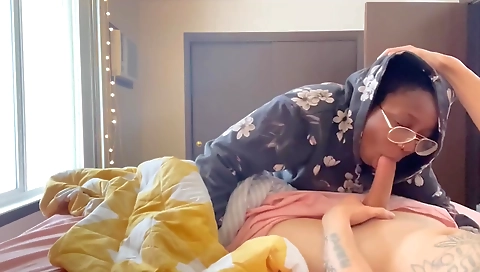 Ebony mature gets fucked by a black man in hd porn