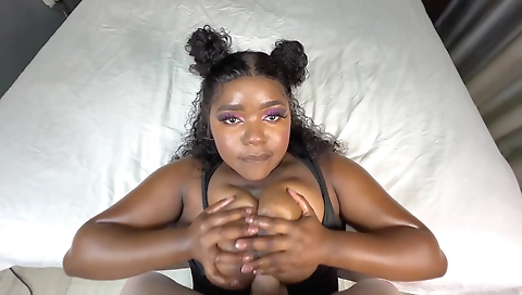 Black girl gets creampied while facing a white man
