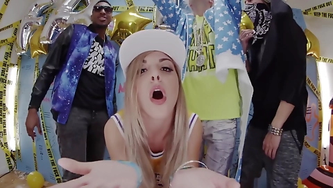 Ebony and teen get a hot threesome in a public webcam