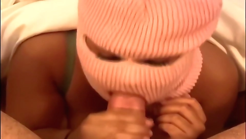 Ebony brunette is having a deepthroat conversation