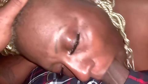 Amateur blonde with a sexy body is getting deepthroat