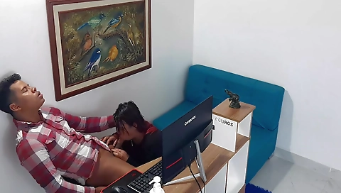 My busty blonde boss is very horny in the homemade video