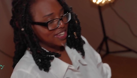 Ebony hottie sucking a deepthroating blowjob from a guy