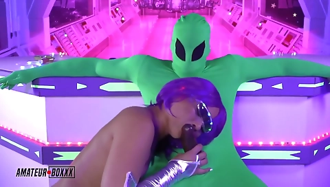 Adeline gives a big ass and a face to her boyfriend