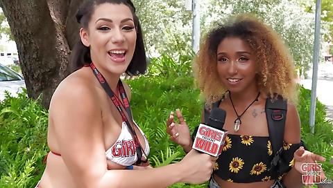 Horny ebony teen gets naked on her cam and masturbates